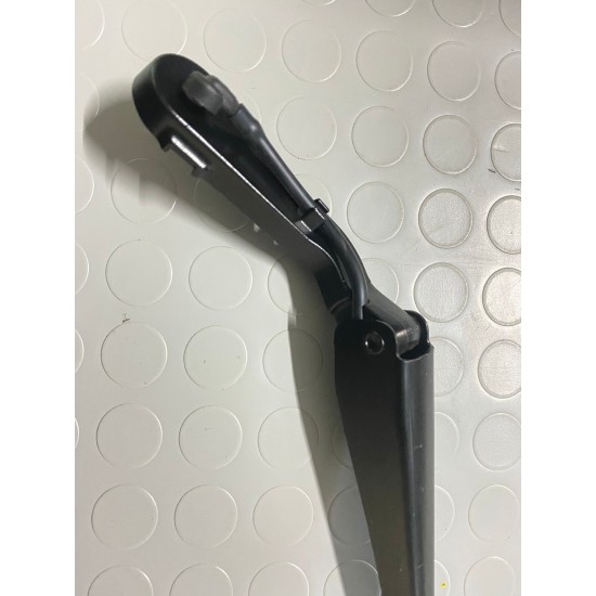 Braccio Tergicristalli  Mercedes Viano W639 Nuovo MERCEDES A0018206145