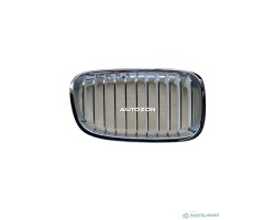 Griglia Radiatore Destra Cromata-Cromata/Bianca - Mod. Urban BMW  1 Series - F20/F21 - 02/11 - 01/15  51137262120
